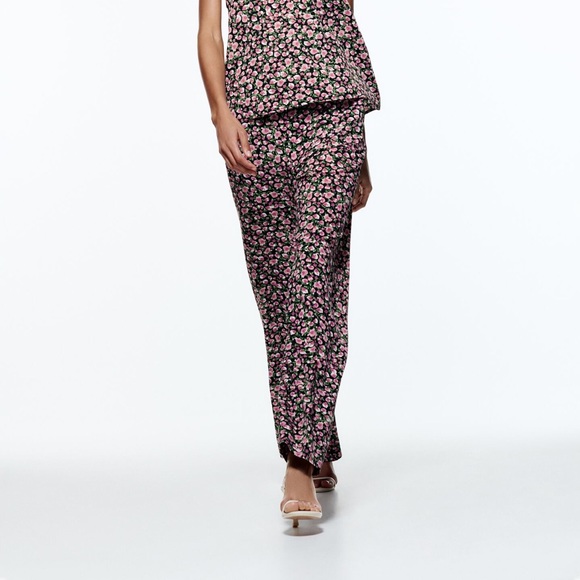 Zara Floral Trouser - Picture 3 of 6
